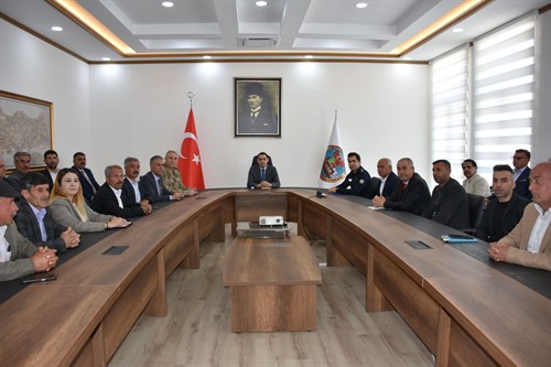 Kaymakamımız Sayın Mevlana KÜRKCÜ Başkanlığında, Nisan Ayı Muhtarlar Toplantısı Gerçekleştirildi